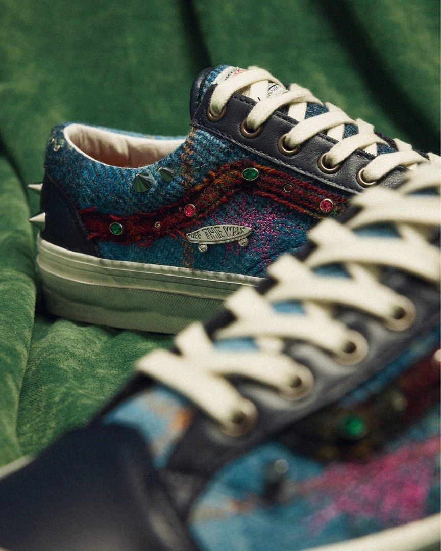 Vans Premium Old Skool 36 Harris Tweed 'Navy'. (Category: Sneakers) located in Malolos. Submitted by ginooutletph (Listing ID 1463591365, Image 2). Description: Vans Premium Old Skool 36 Harris Tweed 'Navy'. US MENS 12 / 13 Php 12,990 Pre-order Full payment required, 2 weeks ETA. Facebook, Instagram and Tiktok Gino Outlet PH Payment Method E-Wallet and Bank Transfer Local shipping will be shouldered by the buyer. Lalamove (Metro Manila) LBC (Prov