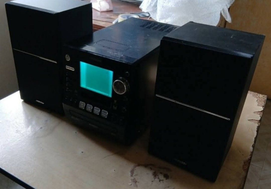 VICTOR CA-UXGM77-B CD MD/MDLP USB IPOD DOCK RADIO MICRO COMPONENT SYSTEM (Category: Portable Music Players) located in Cuyapo. Submitted by opinionatedvirgo (Listing ID 1463636679, Image 2). Description: 👉👉👉 PLEASE READ FULL DETAILS BELOW. KINDLY CLICK "SEE MORE" TO SEE & READ OTHER INFO. THANK YOU 👍✅ PTPA.......VICTOR CA-UXGM77-B CD MD/MDLP USB IPOD DOCK RADIO MICRO COMPONENT SYSTEM 4000.00 pesos 110V 50 WATTS NEEDS TRANSFORMER CAME FROM JAP