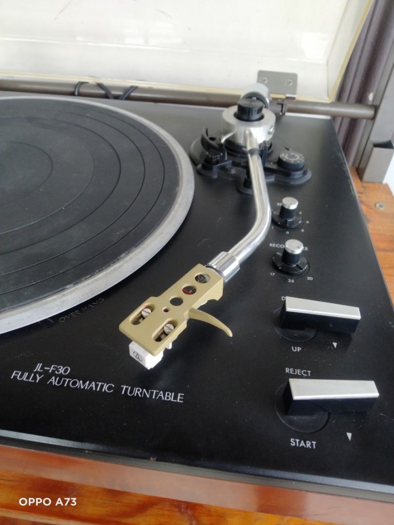 Victor JL-F30 Fully Automatic Turntable Stereo Record Player (Category: Vinyls) located in Davao. Submitted by olkindsofstuff.ph (Listing ID 1463652944, Image 3). Description: Victor JL-F30 Fully Automatic Stereo Record Player audiotechnica cartridge/ stylus 100v Made in Japan Ready to play your vinyl collection P6,500 add sf Dm if interested 📩📩📩 first to pay basis Gcash payment via JRS/ J&t ✈️ ✈️ ✈️ Davao city location.