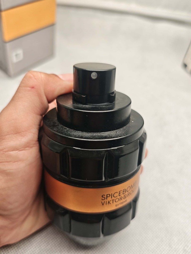 Viktor & Rolf Spicebomb Extreme (Category: Fragrance & Deodorants) located in Mandaue City. Submitted by fierceeagle-2a25 (Listing ID 1463637219, Image 3). Description: 80/90ml Full Presentation w/ box Can also swap with Mykonos Inferno.