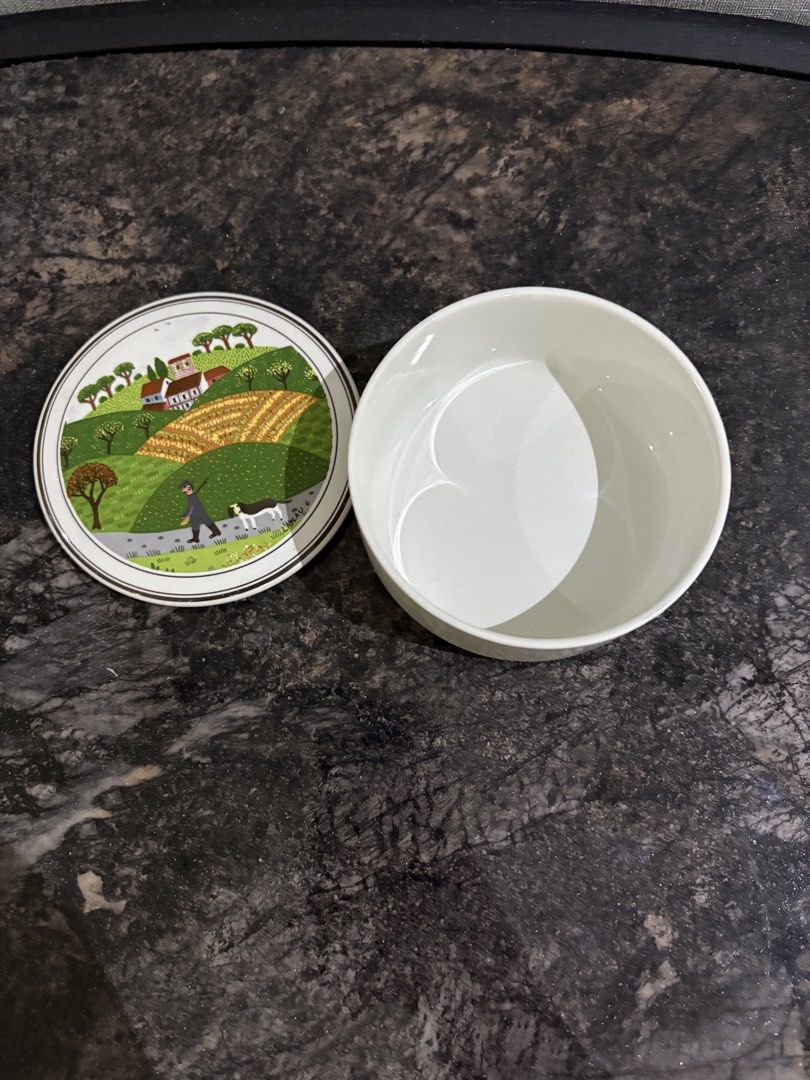 Villeroy & Boch Design Naif Round Trinket Box (Category: Storage Boxes & Baskets) located in Manila. Submitted by foundhouseph (Listing ID 1463663564, Image 2). Description: Villeroy & Boch Design Naif Round Trinket Box Price: 525php Quantity: 1 pc. only Condition: very good condition Size: 4 inches.