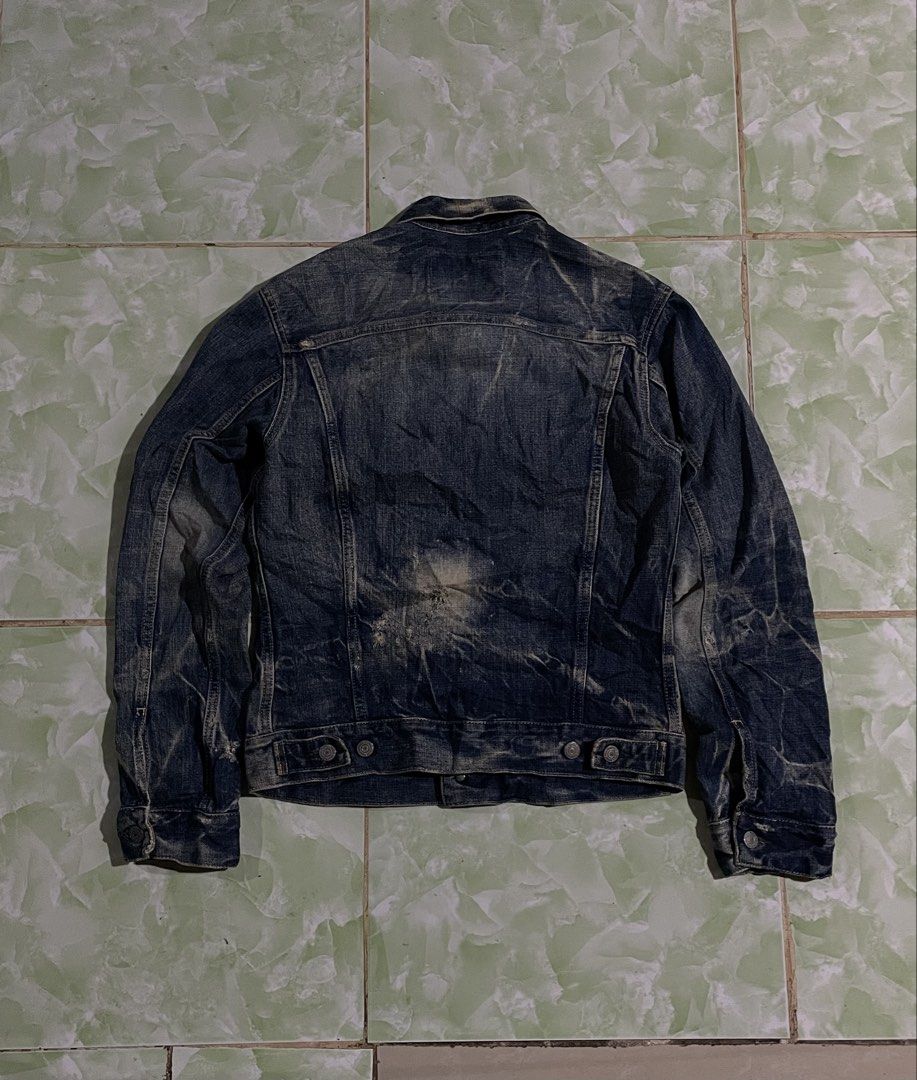 VINTAGE 90’s SPELL BOUND JAPAN DENIM JACKET (Category: Coats, Jackets and Outerwear) located in Cagayan de Oro. Submitted by patrickjam03829 (Listing ID 1463691955, Image 2). Description: width 20.5 length25 good condition .