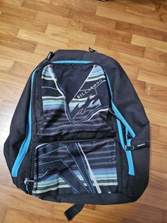 (Category: ) located in . Submitted by ClearingCloset (Listing ID 1463706454, Image 1). Description: .