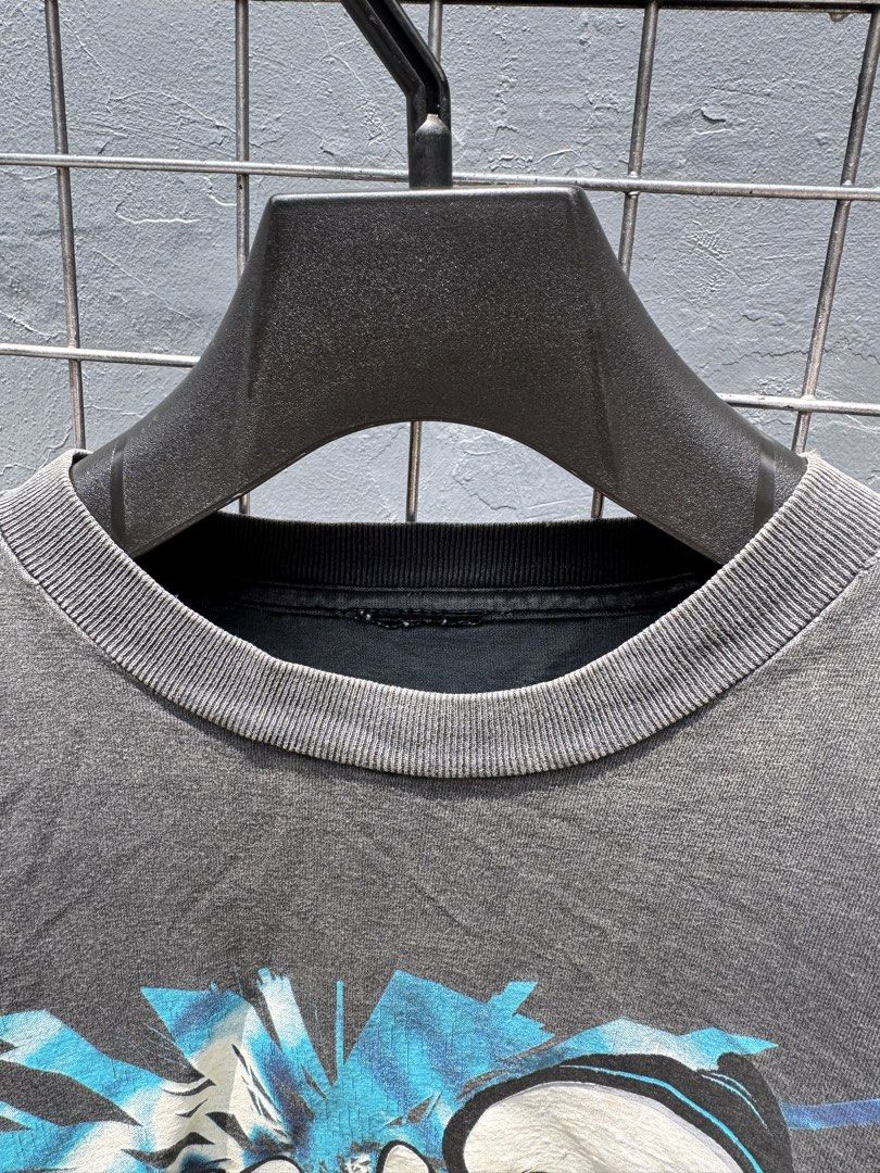 Vintage Blind Skateboard T Shirt (Category: Tshirts & Polo Shirts ) located in Manila. Submitted by thevintage90_sretro. (Listing ID 1463672077, Image 3). Description: legit dm for inquiries .