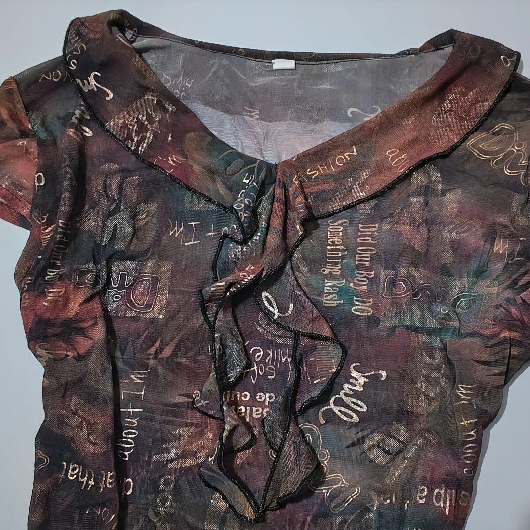 [sold] vintage brown graphic print mesh top (Category: Blouses) located in Tarlac. Submitted by yohfinds (Listing ID 1463679553, Image 2). Description: .