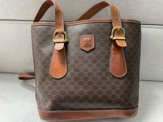 （分類：）位於 。 由 dybbb 提交（商品編號 1463581379，圖片 1）。簡介： 。