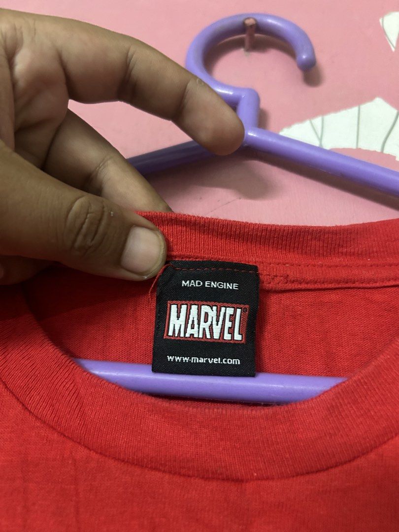 VINTAGE MAD ENGINE MARVEL SUPERHEROES RED SHIRT (Category: Tshirts & Polo Shirts ) located in Dasmarinas. Submitted by dnnr3rdyyyyy (Listing ID 1463616728, Image 3). Description: Dimensions 20 Width 27 Length Best fit to Medium No Major Issues 9.5/10 color rate Excellent Condition .