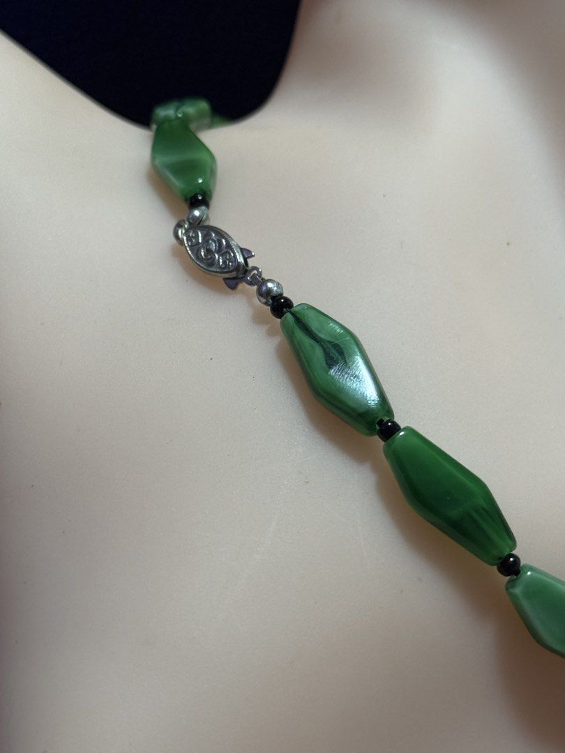 vintage malachite gemstone bead necklace (Category: Necklaces) located in Angeles City. Submitted by zyeplustradings (Listing ID 1463590116, Image 3). Description: vintage malachite gemstone bead necklace Banded Green Malachite stone & Seed bead strand necklace. Beads range from 1/2” x 1-1/8” inch in size and necklace is 20” inches long with no clasp just slip overhead. .