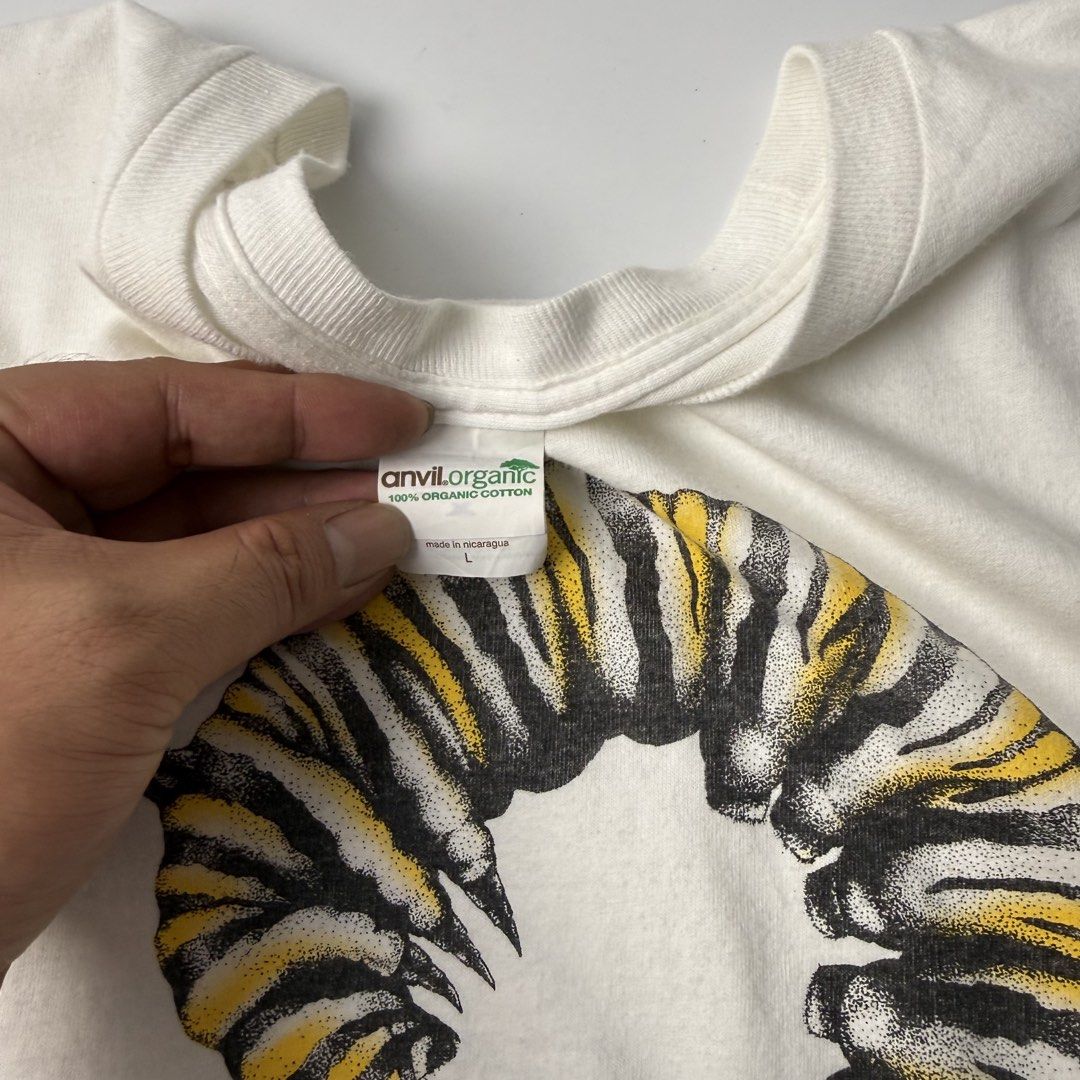 Vintage Monarch Metamorphosis (Category: Tshirts & Polo Shirts ) located in Quezon City. Submitted by beastmnl (Listing ID 1463621099, Image 3). Description: Dimension 22.5 width 28 length .