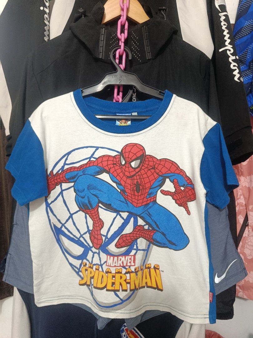 Vintage spider man shirt (Category: Activewear) located in Iloilo. Submitted by _lemornosnas02 (Listing ID 1463632149, Image 1). Description: marvel the amazing spiderman tee size 10 dimes 18x19 location iloilo plus ship via lbc.
