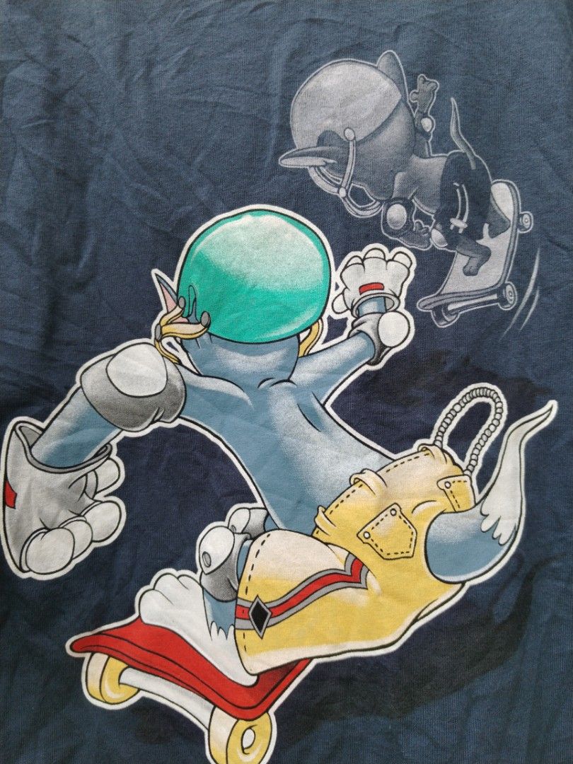 Vintage Tom and Jerry tshirt (Category: Tshirts & Polo Shirts ) located in Legazpi City. Submitted by genobecollectives (Listing ID 1463588296, Image 3). Description: Vintage Tom and Jerry tee 1500 free ship -20 x 26 - Features Jerry and Tom skateboarding - Dark blue color - Perfect for casual wear - cut official cartoon network tag possible tag on last 2 pics. base on cut tags format dm📩.