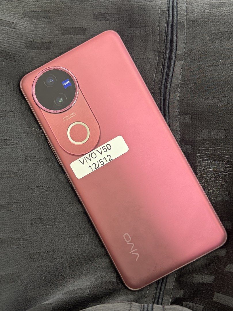 VIVO V50 (Category: Vivo) located in Manila. Submitted by s.khadijah_ (Listing ID 1463596507, Image 1). Description: Good as New Vivo v50 12/512 GB.