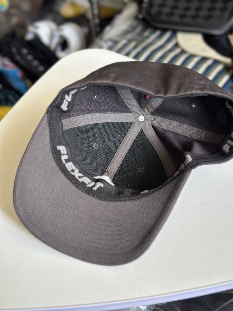 Volcom Flexfit Cap Grey S-M (Category: Caps & Hats) located in Daet. Submitted by thrifthings2018 (Listing ID 1463576154, Image 3). Description: - Grey Volcom Cap - Flexfit Style - Size: S-M - Material: Polyester and Cotton Blend - Perfect for Everyday Wear.