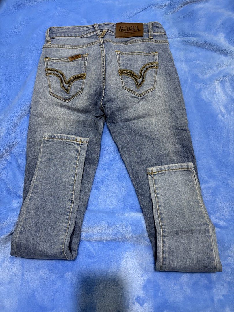 Von Dutch Distressed Denim Jeans Size 27 (Category: Jeans) located in Valenzuela. Submitted by roxie018 (Listing ID 1463721339, Image 3). Description: - Light wash Von Dutch jeans - Size 27 - Distressed detailing on the front - Classic five-pocket styling - Embroidered back pockets - Button and zip fly closure - Ideal for a casual look.