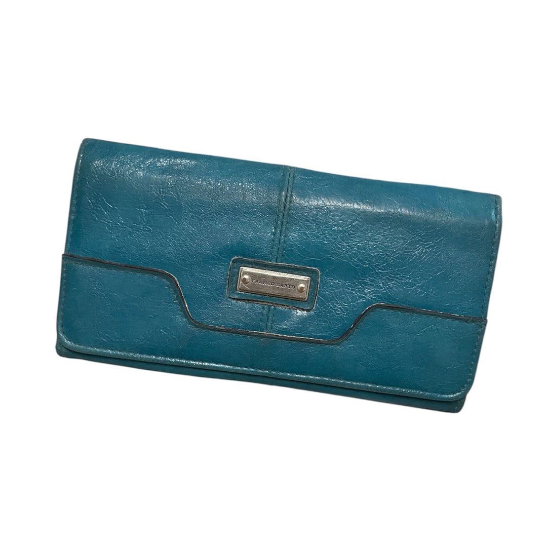 Vtg franco sarto wallet (Category: Wallets & Card holders) located in General Mariano Alvarez. Submitted by bandzzx (Listing ID 1463688370, Image 1). Description: .