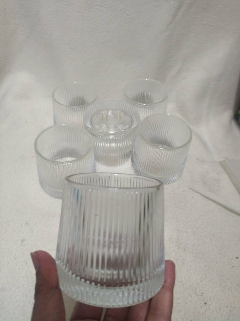 Whiskey glass, Tumbling glass (Category: Coffee & Tea Tableware) located in Baguio. Submitted by noona_faith (Listing ID 1463667856, Image 1). Description: 300 per box (6pcs per box) brand new Issue: panget box, di na presentable for gift.