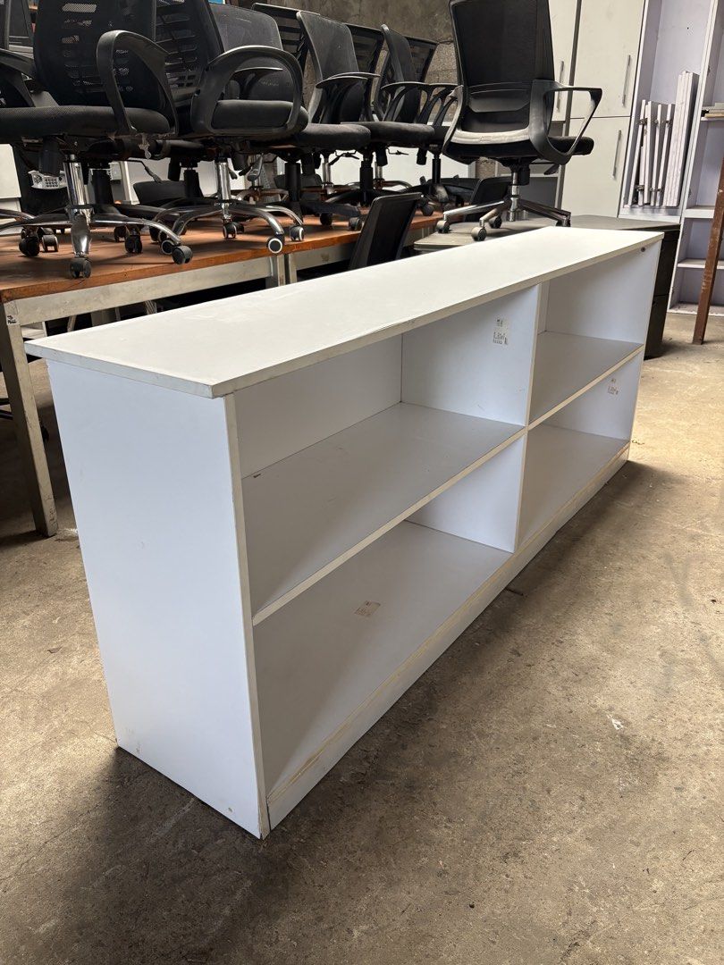 White 4-Tier Bookshelf Storage Shelf (Category: Shelves, Cabinets & Racks) located in Valenzuela. Submitted by cha_leng.861 (Listing ID 1463585821, Image 2). Description: - White 4-tier bookshelf - Four open compartments - Ideal for books, display items, or general organization - Simple and functional design - Approximate dimensions: 120cm (Length) x 60cm (Height) - Pick up only.