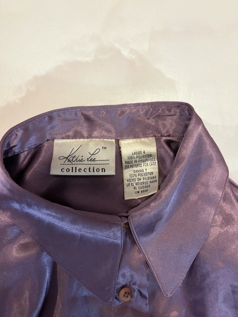 Women’s Long-Sleeve Button-Up Blouse (Category: Longsleeves) located in Norzagaray. Submitted by phlpld (Listing ID 1463600624, Image 3). Description: .