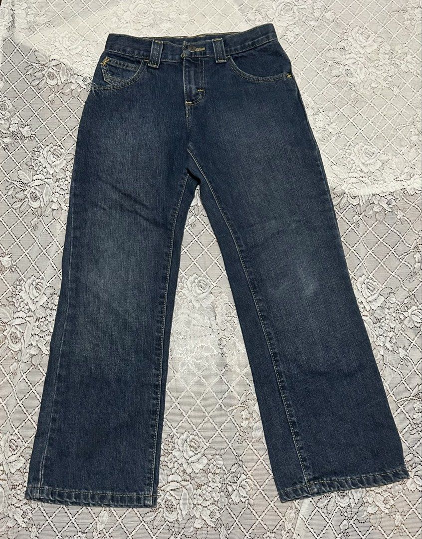 Wrangler Boys' Regular Fit Jeans Size 10 (Category: Babies & Kids Fashion) located in Plaridel. Submitted by ilovebubu28 (Listing ID 1463637849, Image 1). Description: - Brand: Wrangler - Size: 10 Regular Fit - Color: Dark Wash Denim - Features: Adjustable garterized waist for a snugger fit - Origin: Made in Mexico - Ideal for: Everyday wear Length 31.5” .