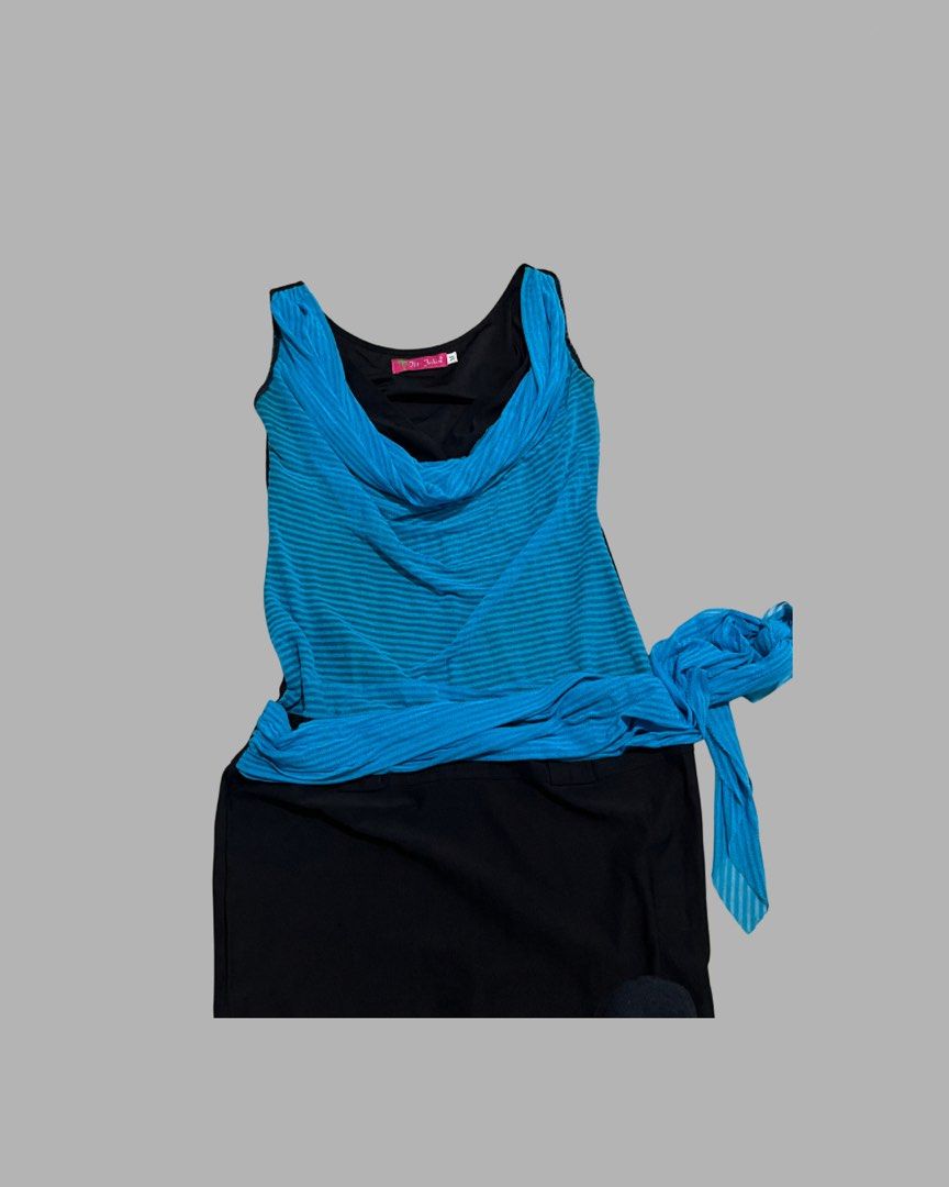 Y2k Blue cowl neck tie top (Category: Sleeveless) located in Bulacan. Submitted by _lokaa (Listing ID 1463564197, Image 1). Description: no flaws small to med.