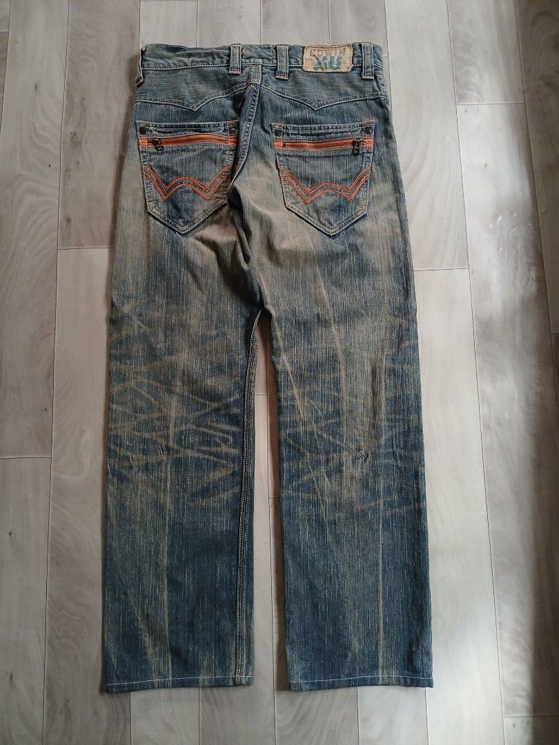 Y2k Edwin XU jeans (Category: Jeans) located in Candelaria. Submitted by saorsa.thrift (Listing ID 1463679119, Image 2). Description: Y2k Edwin XU jeans •Waist: 32 •Lenght: 39 •Hem: 8 •Condition: Very good •Issue: None 🏷️ 850 + sf.
