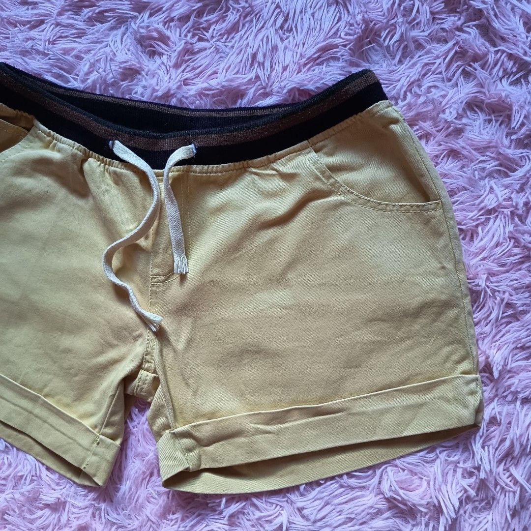 Y2K mustard colored shorts (Category: Shorts) located in Adams. Submitted by luckygirl.closet (Listing ID 1463713077, Image 2). Description: s-m.