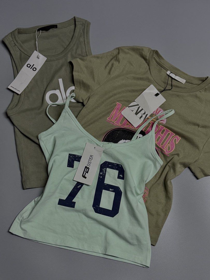 Y2K TOP (Category: Others Tops) located in Quezon City. Submitted by nangelati32898 (Listing ID 1463686052, Image 3). Description: ALL ITEMS ARE BRANDNEW WITH TAG AND PRICE JUST DM YOURS .