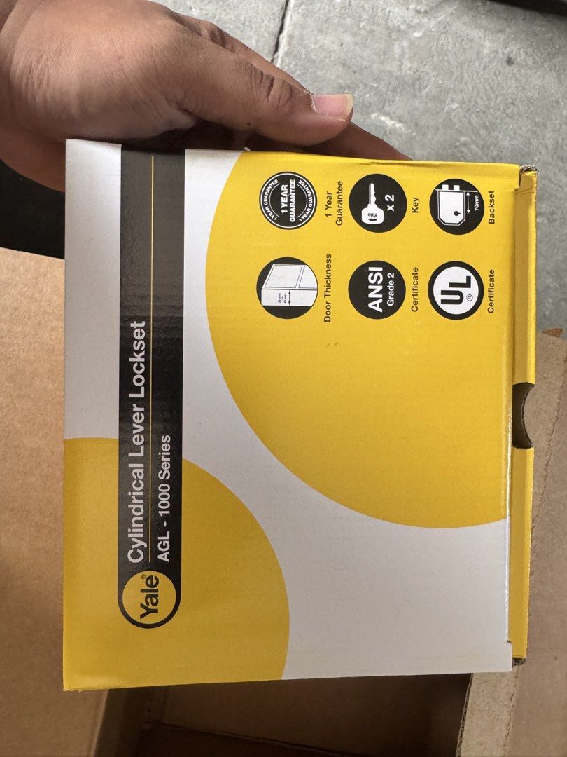 Yale AGL-1000 Cylindrical Lever Lockset (Category: Locks, Doors & Gates) located in Bacoor. Submitted by safebear.614f4e (Listing ID 1463652837, Image 2). Description: Kunin niyo na bagsak price na. Good for Commercial Projects, Condominiums and Reselling. 3400 po original price. High quality. With 3 Keys Good day! We have 22 pcs brand-new Yale AGL-1000EA-30 Entrance-Office Knob Locksets available for bulk sale. Details: • Yale AGL-1000EA-30 • F8