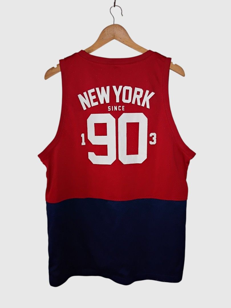 Yankees MLB jersey (Category: Tshirts & Polo Shirts ) located in Malasiqui. Submitted by v.hype (Listing ID 1463590999, Image 2). Description: Yankees MLB jersey size: large dimension: 22.5w 30L excellent condition price : 1200 pesos + ship.