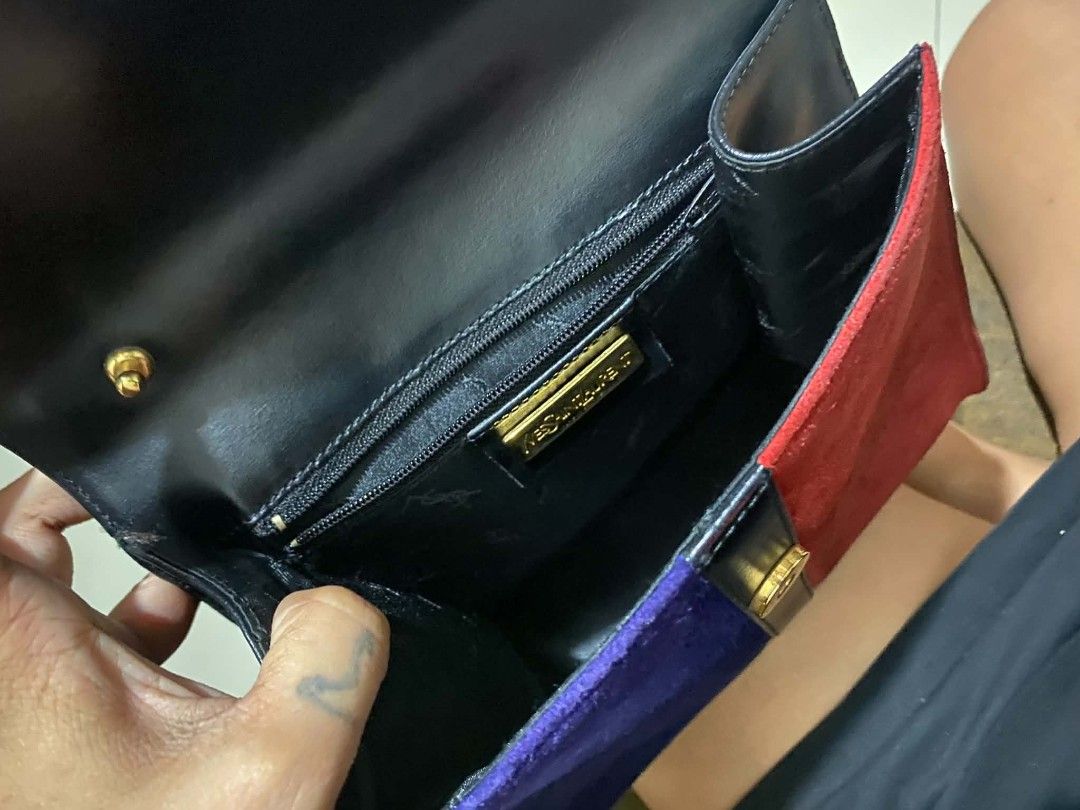 Ysl (Category: Purses & Pouches) located in Bulacan. Submitted by jhefkheelo02163 (Listing ID 1463738908, Image 3). Description: Vintage ysl 😍😍😍 Supernice in actual Handbag only.