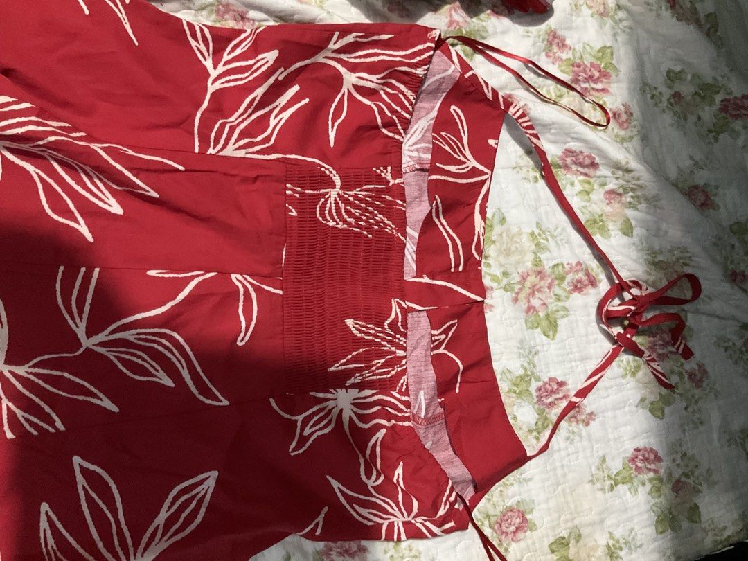 Zara (Category: Dresses) located in Manila. Submitted by zionpreloved (Listing ID 1463701380, Image 3). Description: .