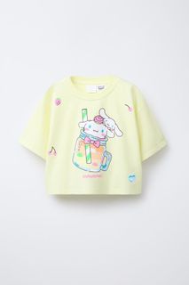 (Category: ) located in . Submitted by ourburstingwardrobe_ (Listing ID 1463606985, Image 1). Description: .