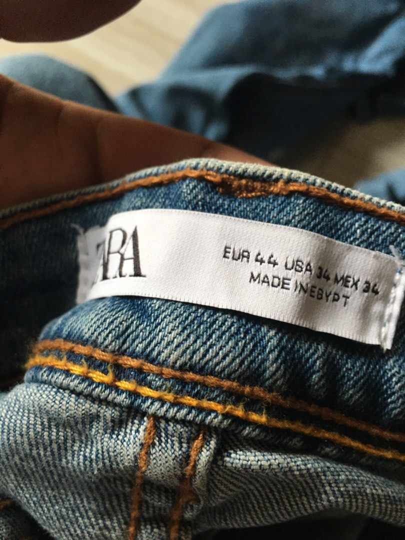 zara denim jeans (Category: Jeans) located in Marilao. Submitted by joelheather02 (Listing ID 1463647985, Image 2). Description: .