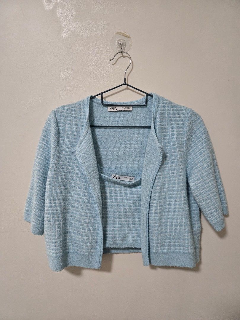 Zara Light Blue Textured Cardigan (Category: Coats, Jackets and Outerwear) located in Cagayan de Oro. Submitted by itsnaja (Listing ID 1463687724, Image 2). Description: - Zara light blue textured cardigan - Open front, relaxed fit - Subtle checkered pattern woven into fabric - Perfect for layering over tops or dresses - Versatile for casual or slightly dressed-up outfits - Made in Turkey used cardigan once only! take both for 1000 :) cardigan is
