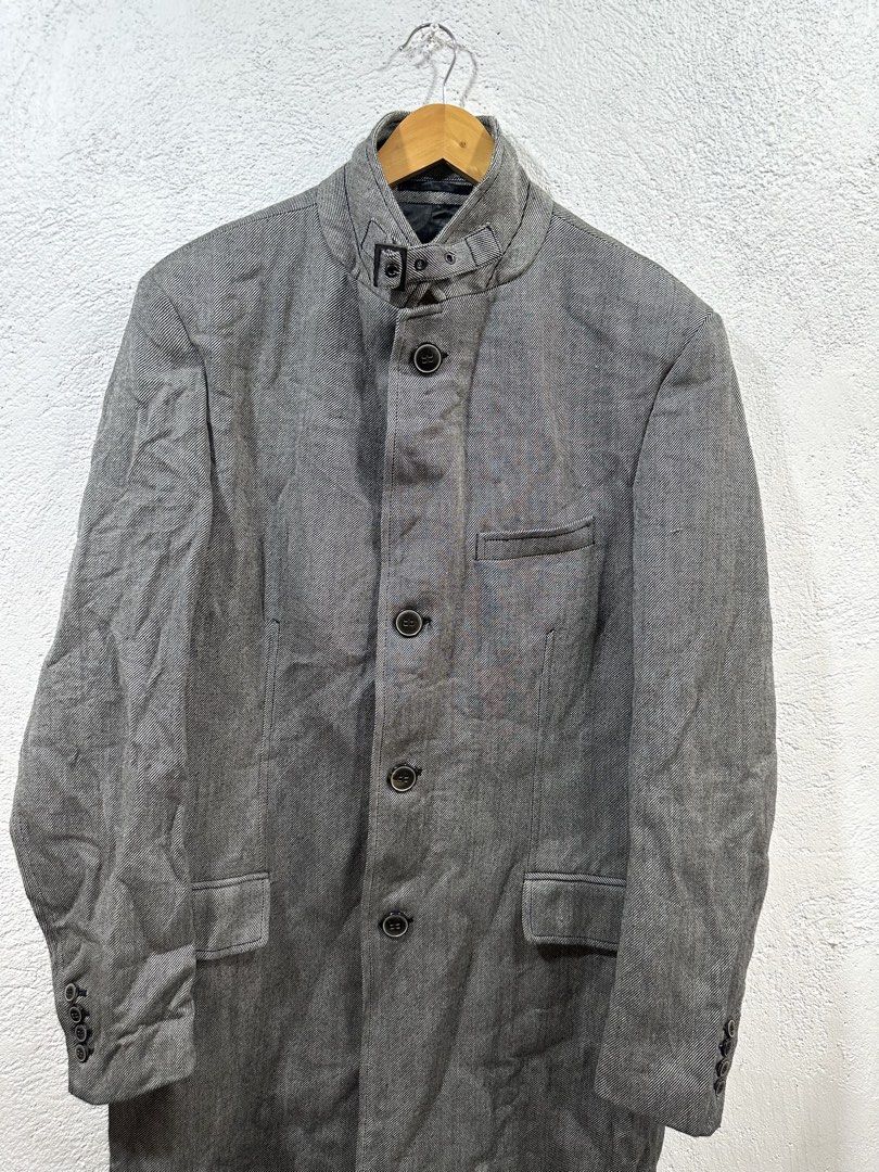 Zara Man Long Blazer/Coat (Category: Coats, Jackets and Outerwear) located in Tarlac. Submitted by ej202177 (Listing ID 1463637012, Image 3). Description: XL on tag Can fit to Large Width 23" Length 40" Quality Long blazer/coat Location: Tarlac .