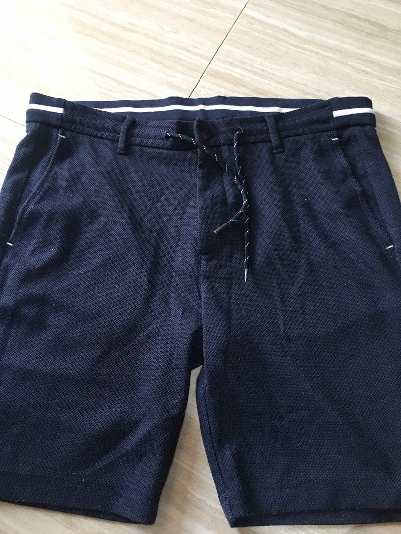 Zara man shorts (Category: Shorts) located in Marilao. Submitted by joelheather02 (Listing ID 1463572038, Image 1). Description: .