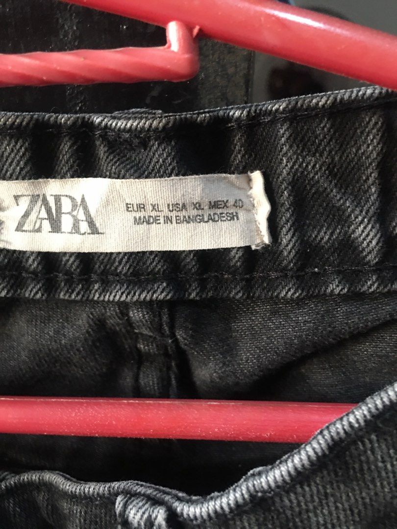 zara mom jeans (Category: Jeans) located in Marilao. Submitted by joelheather02 (Listing ID 1463572551, Image 2). Description: .