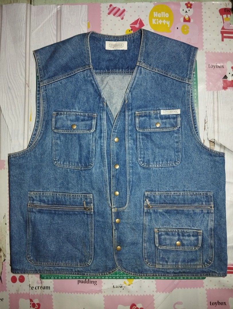 ZEBRA Denim Vest (Category: Vests) located in Makati City. Submitted by christhrift10 (Listing ID 1463610542, Image 1). Description: Zebre Denim Vest Best fit XL 23x26 Excellent condition P500+sf Loc.Olympia, Makati Pick-up or delivery Gcash ready if J&T.