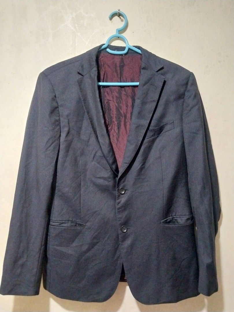 Zzegna x dropn8 Men's pinstripes Blazer (Category: Coats, Jackets and Outerwear) located in Manila. Submitted by PrinceDani.Clothing (Listing ID 1463684476, Image 2). Description: zzegna x drop 8 men's pinstripes blazer 52r medium fit 21in width 29in length excellent condition .