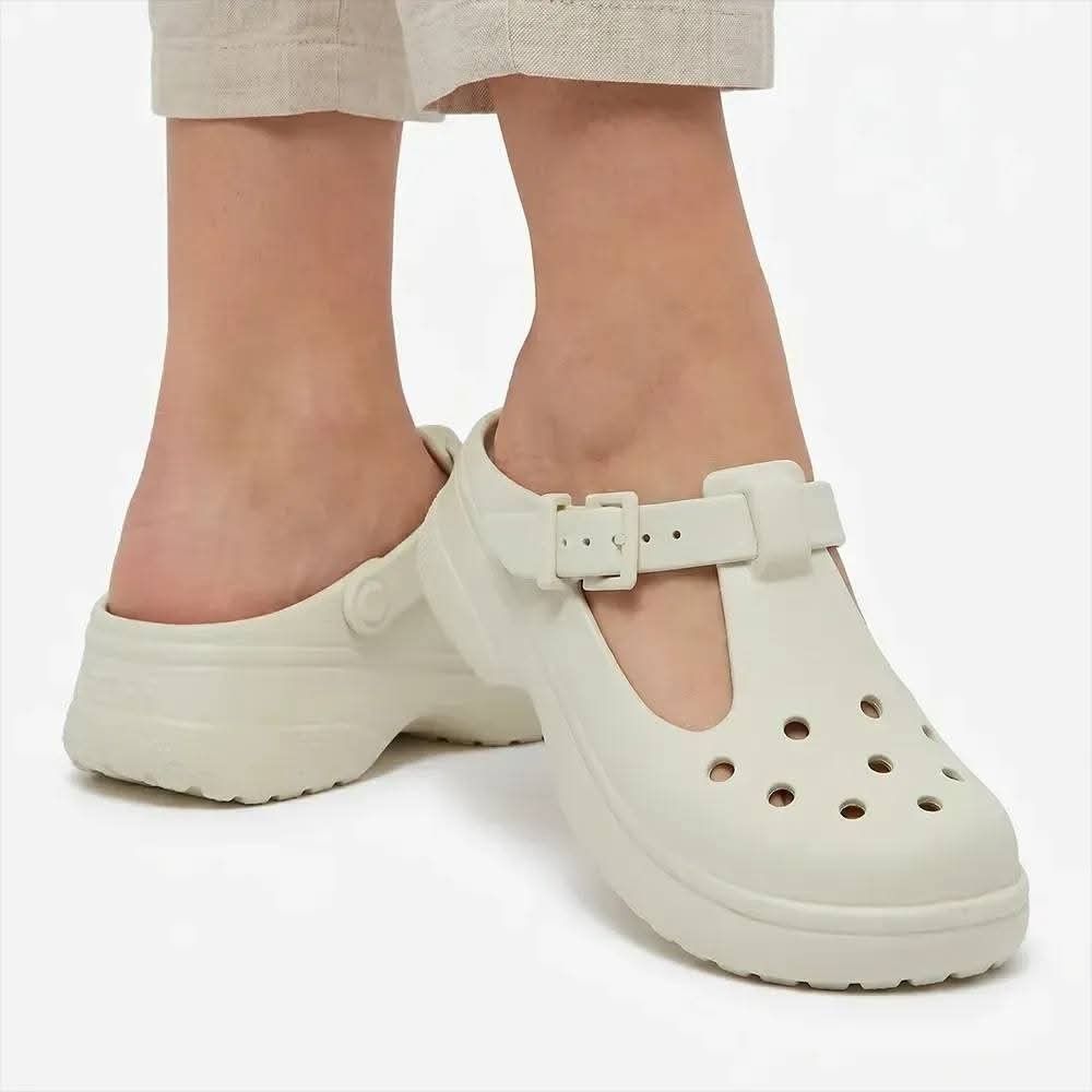 100% Original Crocs Mary Jane (Category: Sandals) located in Quezon City. Submitted by barbosac (Listing ID 1463857879, Image 2). Description: size: W6/W7/W9 runs big 2,890php only waaay below mall price.