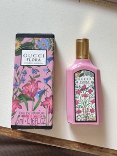 （分類：）位於 。 由 anne___. 提交（商品編號 1463788480，圖片 1）。簡介： 。