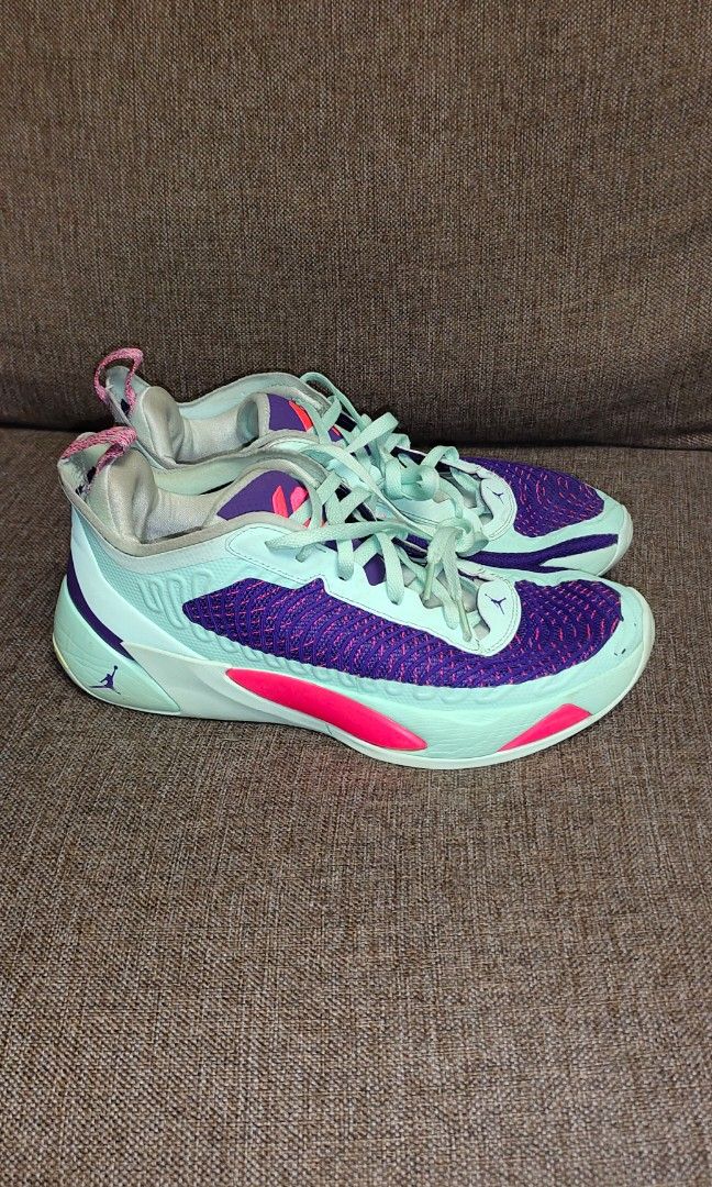 1 / 1 Jordan-Air Jordan Luka 1 'Easter' (Category: Sneakers) located in Manila. Submitted by myno23lenel (Listing ID 1463937909, Image 3). Description: for sale Jordan-Air Jordan Luka 1 'Easter' size 10 for beaters, issue cracked out sole,pero useable pa nman cya..for gym , running,outdoor, no sole sep for only 800 fixed location Fairview.