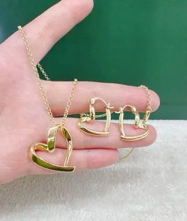 (Category: ) located in . Submitted by cheskhaionlinestore2.0 (Listing ID 1463766859, Image 1). Description: .