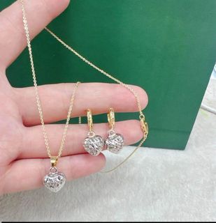 (Category: ) located in . Submitted by cheskhaionlinestore2.0 (Listing ID 1463769155, Image 1). Description: .