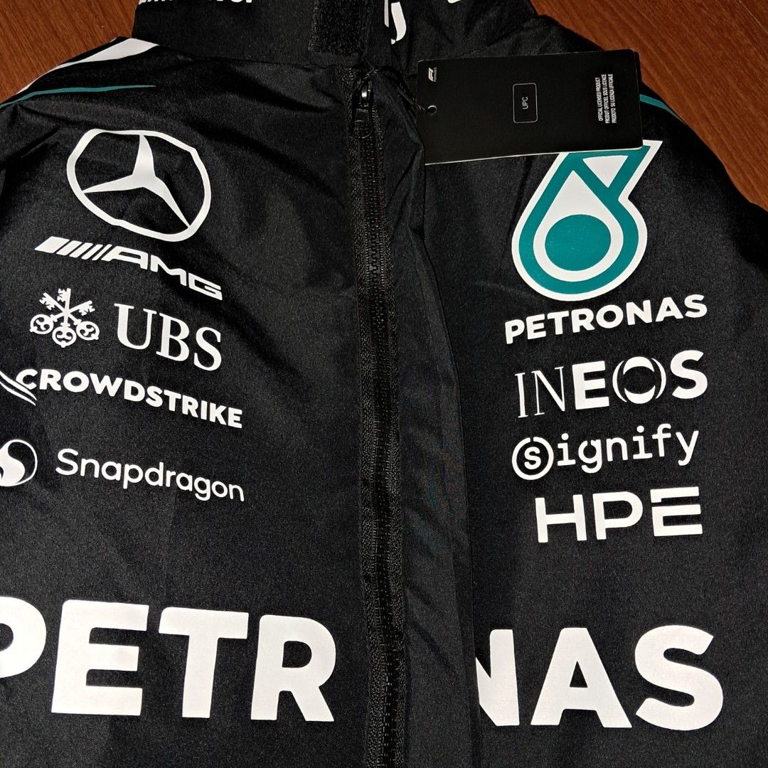 2026 Mercedes Petronas full zip jacket (Category: Coats, Jackets and Outerwear) located in Manila. Submitted by carlolaton57984 (Listing ID 1463752485, Image 3). Description: 2026 Mercedes Petronas F1 full zip jacket W: 20 inches, L: 26 inches RFS: Decluttering MOP: G- cash Shipping only tru LBC @ buyer's expense Contact me @ 09175962527 for faster transaction.
