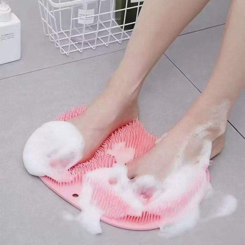 2pcs Foot Silicone Scrubber Mat (Category: Foot Care) located in Manila. Submitted by maichandise (Listing ID 1463916924, Image 2). Description: .