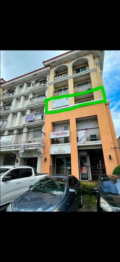 38 sqm Studio End Unit at Capri Oasis, Pasig City (Category: Commercial) located in Taguig. Submitted by jayroddanganan (Listing ID 1463798096, Image 2). Description: Property Code: DS88-007547 Location: Pasig City Property Details Floor Area: 38 sqm Type: Studio Bathroom: 1 Furnishing: Unfurnished Title Status: Clean Title Unit Type: End Unit Property Features ✔ 38 sqm studio unit ✔ End unit with added privacy ✔ 1 bathroom ✔ Unfurnished ✔ Clean 