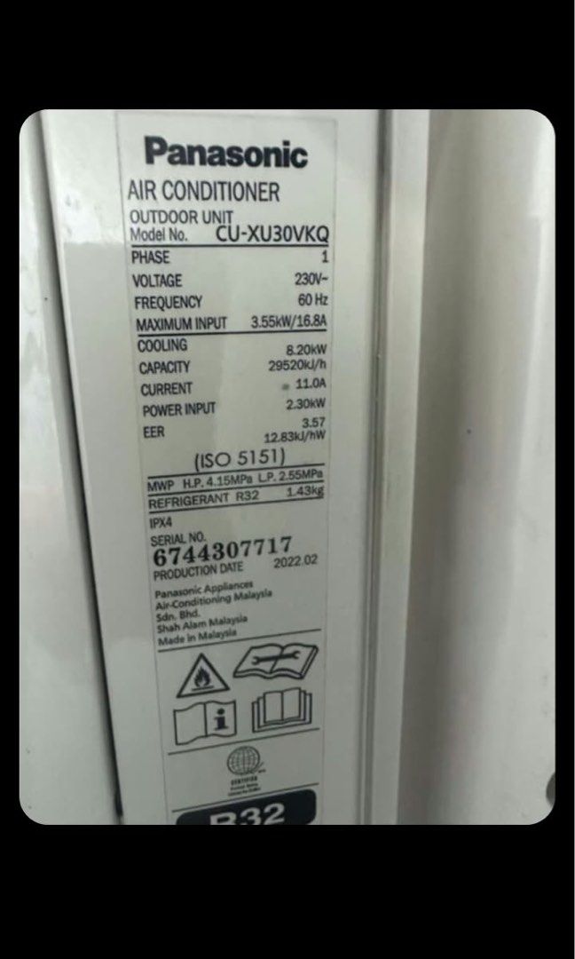 3HP Panasonic split type inverter CU-XU30VKQ (Category: Air Conditioning and Heating) located in Quezon City. Submitted by AAAAAF14 (Listing ID 1463767026, Image 2). Description: 3hp in good condition. no issue - Panasonic Air Conditioner Outdoor Unit - Model: CU-XU30VKQ - Refrigerant Type: R32 - Origin: Made in Malaysia - Production Date: February 2022 - Condition: Working, sold as is.