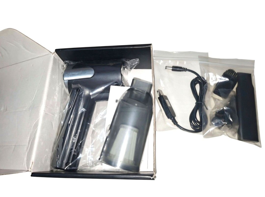 4-in-1 Functionality Vacuum Handheld (Category: Vacuum Cleaner & Housekeeping) located in Quezon City. Submitted by ana-chan (Listing ID 1463875832, Image 1). Description: Busy Piggy Portable Vacuum Cleaner - Model: BUX-SCW001 - 4-in-1 Functionality: Vacuum, Inflate, Blow, Seal - Cordless and Handheld Design - Features a High-Speed Brushless Motor - Location: Sauyo, QC - Delivery Options: Same-day delivery or jnt.