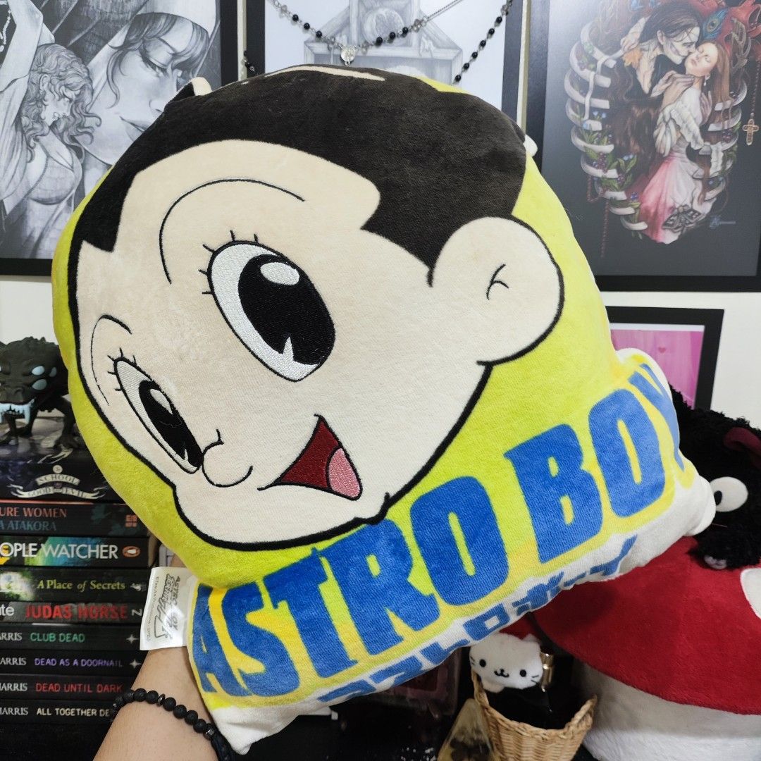 ✦ Astro Boy Head Pillow Cushion ✦ (Category: Plushies & Soft Toys) located in Santa Rosa. Submitted by rusalkascottage (Listing ID 1463775782, Image 2). Description: ୨୧ ───────────── ୨୧ P300 GC@@@sh P400 COD / PayLater ♡ Firm cushion ~ not very soft/fluffy ♡ WYSIWYG ♡ Good condition ♡ Onhand & ready to ship ୨୧ ───────────── ୨୧ ✦ FAQs ✧ Location: Sta. Rosa, Laguna ✧ Shipping starts at P36 ✧ COD price is adjusted due to platform fees. Vouchers may 